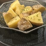 おばんざい鮮魚 鉢屋 - 大人のポテトフライ