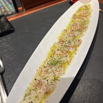 ラトリエ ドゥ ジョエル・ロブション - 兵庫県明石産 真ダコのカルパッチョ パプリカとギンディージャのサルピコンを添えて