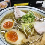 愛と情熱のらーめん屋 皐月亭 - こってり皐月ラーメン　色々入ってるお得なラーメン