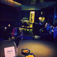 DINING & BAR TABLE 9 TOKYO - 