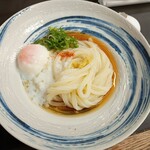 日の出製麺所 - ぬるい一玉とぶっかけダシ＋温玉