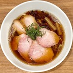 らぁめん鴇 - 醤油チャーシューめん(手揉み麺)