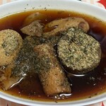 ベルマートキヨスク - 料理写真:■共栄商会 静岡県名産 静岡おでん￥1,080：黒はんぺんや牛すじなど7種の具材に、だし粉と青のりを添えた静岡おでん。濃いだしが染みた味わいで、家庭でも静岡の味を楽しめる。