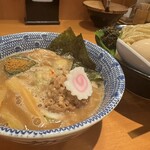 六厘舎 東京駅東京ラーメンストリート - 