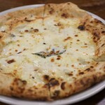 ピッツェリア アミーチ - 