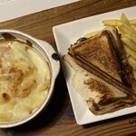 goody goody - えびグラタン テリヤキホットサンド ポテト付き