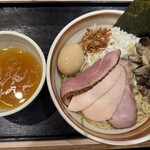 麺屋一燈 - 塩汁なし鶏白湯そば+味玉