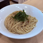 麺屋 いちょう - つけ麺 梅ソースが下に入っていてさっぱり