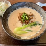 チャイナ カフェ 芳華 - 