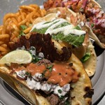 ブルー エントランス キッチン - 