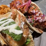 ブルー エントランス キッチン - 