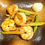 322715198 - 海老とアスパラのバター炒め