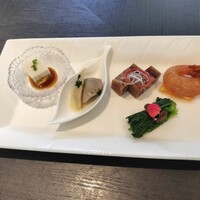 中国料理 翡翠宮 - 