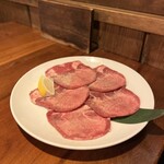 焼肉 銀しゃり 直球ホルモン - 