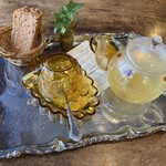 カフェジジ - ゆずと蜂蜜ティー　ほっこり幸せ時間