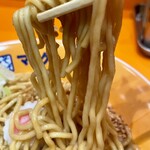 油そば マイケル 御茶ノ水店 - 麺揚げ