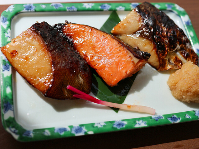 Kyokasuduke Uokyu Ginza Ten