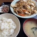 なかの食堂 - 野菜炒め定食