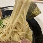 本田麺業 - 麺アップ　　　平打ち麺