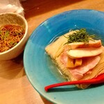 中華そば トリコ - 料理写真: