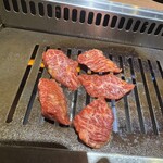 焼肉 ジャンボ - 