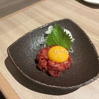 近江うし 焼肉 にくTATSU 青山本店 - 