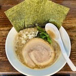ゴッチ - 料理写真:濃厚鶏ラーメン(家鶏)