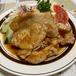 グリルニューコトブキ - ポーク生姜焼き定食
