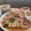 とんかつ喫茶ブタとエスプレッソと 明日香村工場内食堂　ぶたと〇〇と