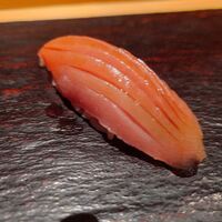 SUSHI TOKYO TEN、 横浜店 - 奄美大島 本マグロ中トロ