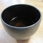 Ruuum - お店の向かいの芭蕉園茶舗さんのほうじ茶