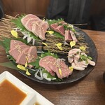 もつ焼き じんべえ - 