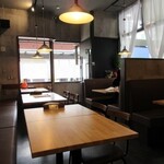 Ruuum - 4人掛けテーブル席（一部の座席はソファタイプ）7卓