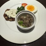 エジール - 牛すじ塩煮