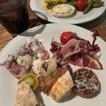 MORETHAN TAPAS LOUNGE - 