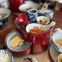 日本料理 初海 - 