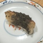餃子とレモンサワー うさぎや - 黒餃子