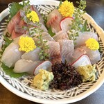 呑み喰い処 一久 - 【'25.9】お刺身盛合せ