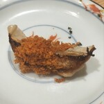 餃子とレモンサワー うさぎや - 赤餃子
