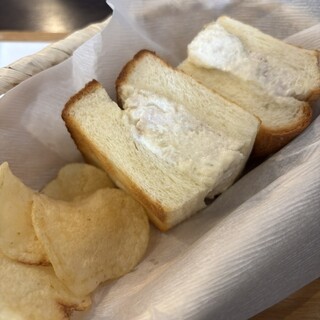 ダグズ・コーヒー_1