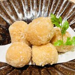 和酒bar シンメ - 里芋煮のコロコロ唐揚げ