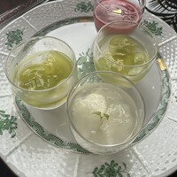 表参道うかい亭 - 