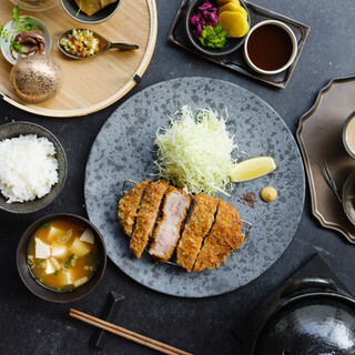 匠ナガイエのロースカツ膳