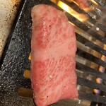 神戸牛焼肉と冷やしピーマン 金肉屋 - 