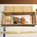 魚と煮込みとわら焼きと ととと - 