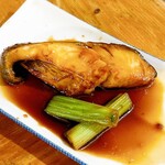 居酒屋 すずもと - 煮魚(ぎんダラ)