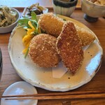 だだ商店 だだ食堂 - 