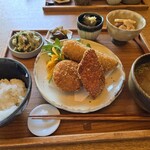 だだ商店 だだ食堂 - 