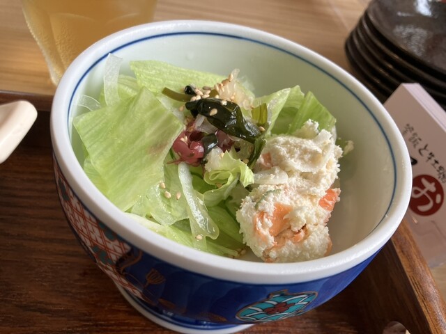 釜飯と牡蠣 まるお - 登米市その他（釜飯）の写真