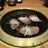 中目黒焼肉 登牛門 - 